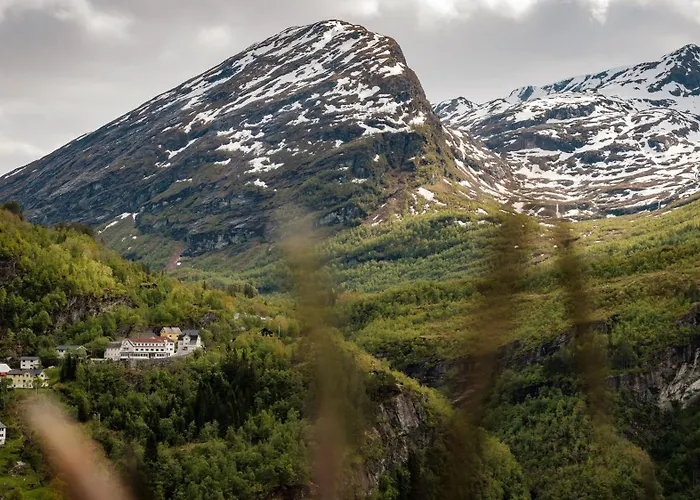 Geiranger Dog Friendly Lodging and Hotels