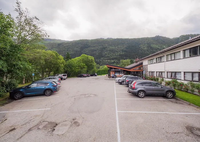 Nordfjordeid Hotels