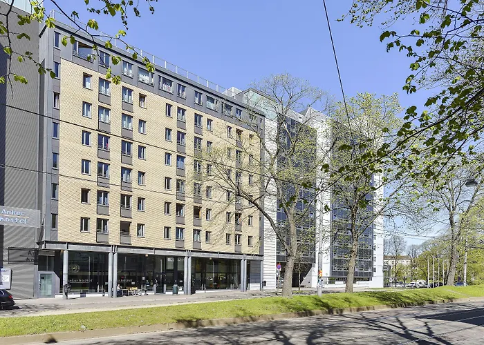Oslo hotels near Storting building