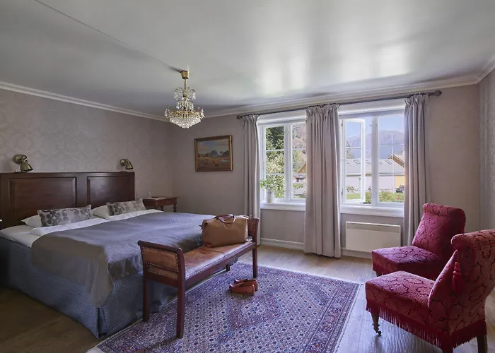 Flam Hotels