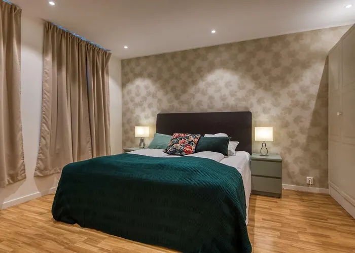 Trondheim hotels near National Museum of Decorative Arts