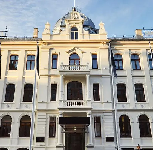 Britannia Hotel Trondheim With Golf Course